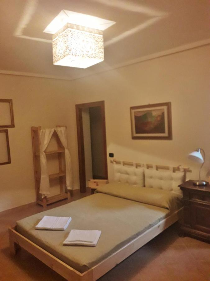 B&B La Casa Di Fuori Porta Gricignano Екстер'єр фото